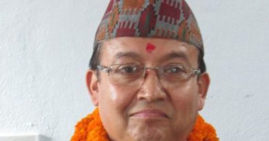 नेपाल सरकारका सचिव दिनेशकुमार थपलिया